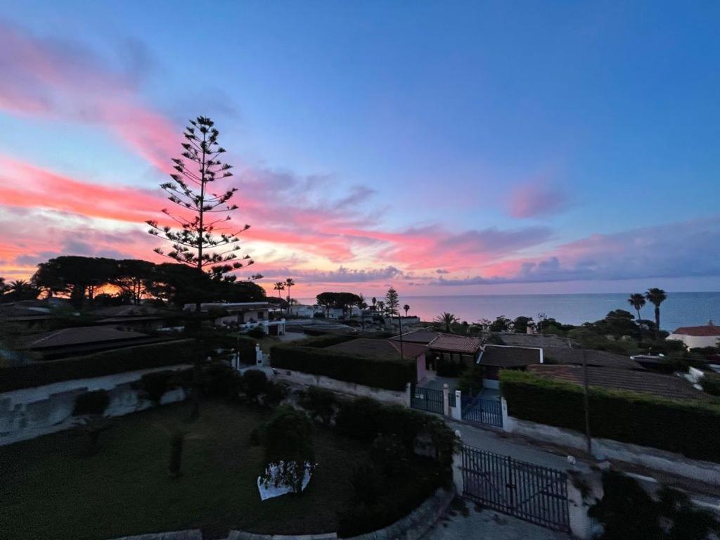 Villa Vega Fontane Bianche Kültér fotó