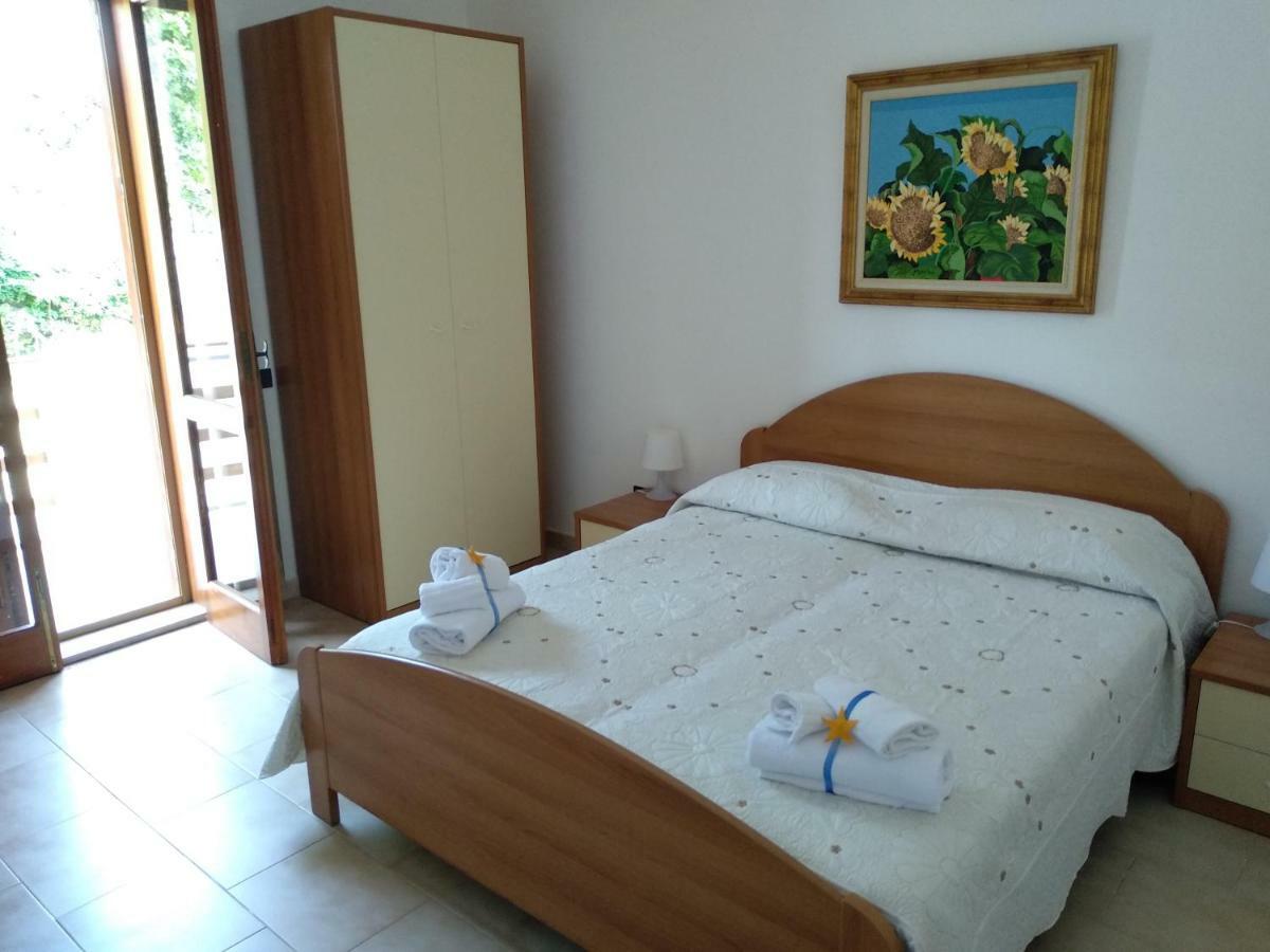Villa Vega Fontane Bianche Kültér fotó
